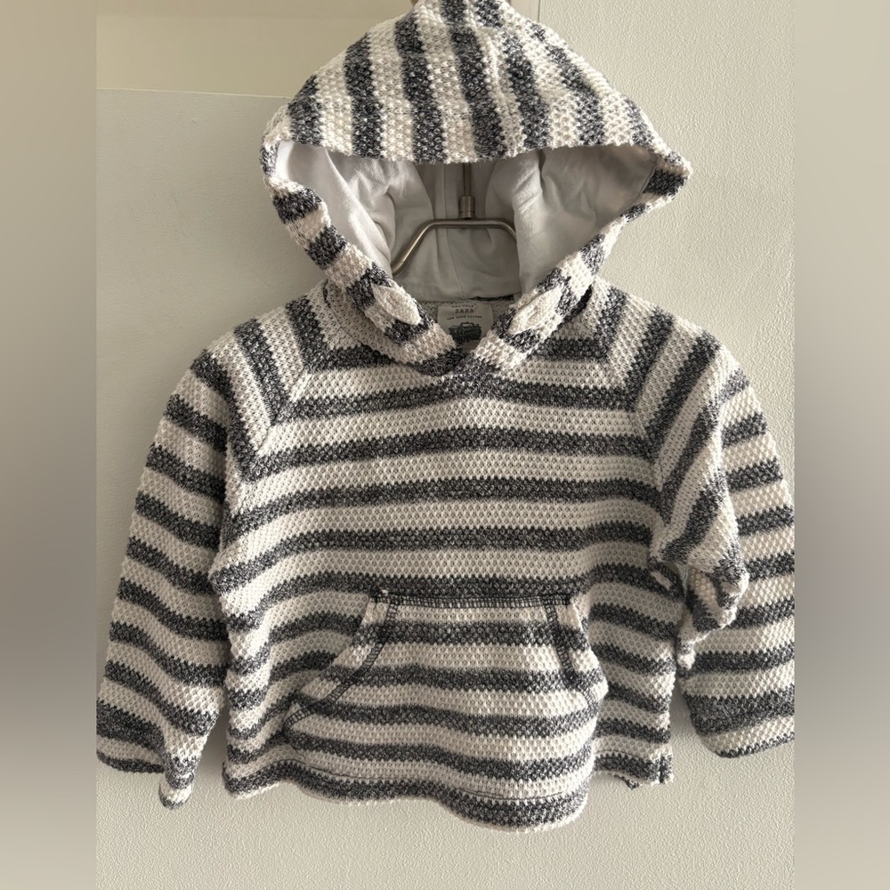 Zara Kids Striped Beach Poncho / Hoodie size 2/3T